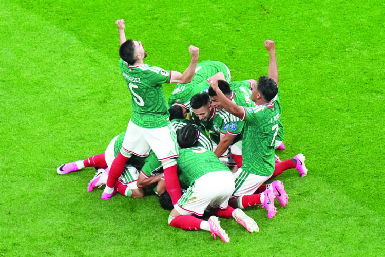 Mexico ends 40-year knockout drought